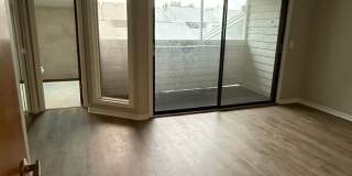 Beautifully Renovated 2 Bedroom, 2.5 Bathroom Townhome with Oversized Two-Car Garage in Tampa, FL Gallery 22