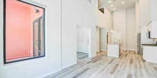 The Avalyn Gallery 9