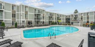 Lou Park Apartments Gallery 14