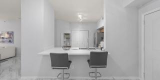250 NE 3rd Avenue Gallery 8