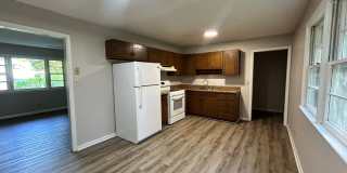 745 Rustland Dr. -  Oakcrest ~ 2 WEEKS FREE! ~ Gallery 4