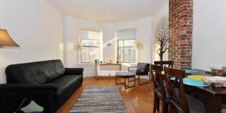 Large 4 bed unit for all the Mission Hill area schools! Gallery 8