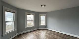 12 Woodland Street unit: 2Nd Flr Gallery 5