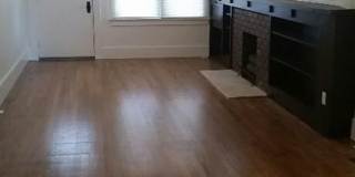 NICE 4-BEDROOM DUPLEX UNIT WITH GARAGE IN SUNNYSIDE! WATER, SEWER & TRASH INCLUDED! Gallery 6