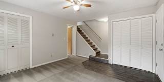 3-Bed, 2-Bath Duplex across from Lake Loveland! Gallery 14