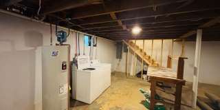 4 Bedroom 1 Bath House Gallery 9