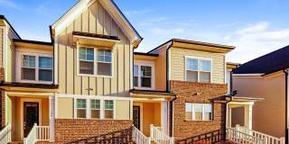 3-Bedroom, 2.5 Bath Townhome for Rent in Mooresville, NC | Attached 2-Car Garage & Modern Kitchen Gallery 1
