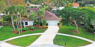 Spacious 4BR Pool Home on Quiet Cul-de-Sac in Wellington Gallery 1