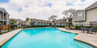 Westbury Crossing Gallery 12