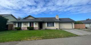 3 bedroom, 2 bath single level home in Mckinleyville with Double Car Garage! Gallery 1