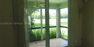 9811 N Hollybrook Lake Dr Gallery 29
