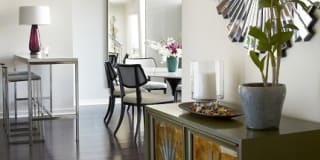 The Avenue Hollywood Gallery 11