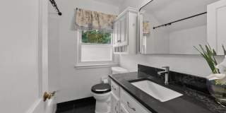 1940 Riverside Dr Gallery 13