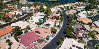 Beautiful Summerlin home in a gated community. Gallery 34