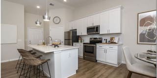 Riverwood Apartments Gallery 8