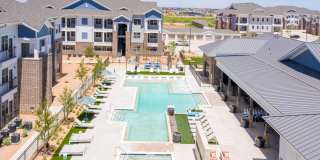 Coronado on Briarwood Gallery 40