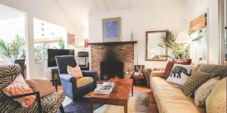 99 Spring Pond Lane Gallery 1