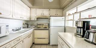 3280 N Lake Osborne Drive Gallery 6