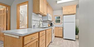 2517 South Duluth Avenue Gallery 4