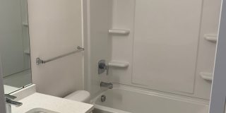 Beautiful Brand New Three Bedroom Apartment! Gallery 11