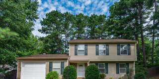 Spacious 3 bedroom home in desirable SW Durham! Super dog friendly with large fenced yard! Gallery 3