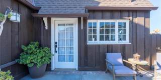 1835 Manhattan Ave Gallery 1