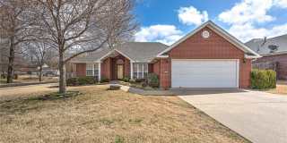 701 Maidstone  AVE Gallery 1