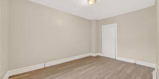 503 Gordon Gallery 15