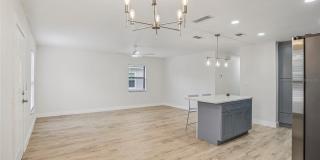 1404 DAVIDSON STREET Gallery 8