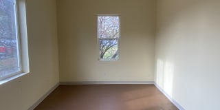 1217 N 14th St Gallery 4