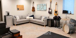 2436 Forest Avenue Gallery 42