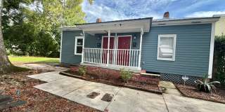 2 bedroom 1 bathroom renovated E Duffy Gallery 1