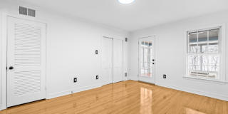 2420 NW I Street NW Gallery 34