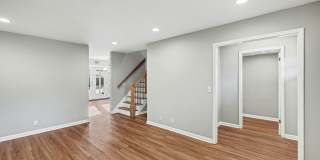 Beautifully Renovated 3bed 2bath home! Gallery 1
