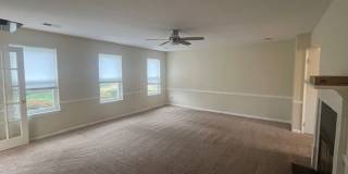 LOVELY CAPE COD WITH 4 BEDS, 2 BATHS AND GARAGE Gallery 3