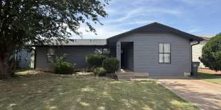 4922 Northwest Ozmun Avenue Gallery 1