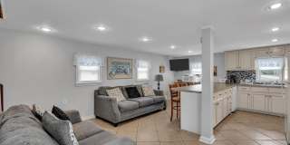 21 E Bay Way Gallery 1