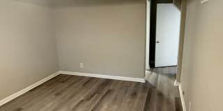 Fantastic 4 Bed 2 Bath 2 living rooms - Available NOW! Gallery 21