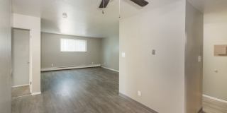 Mason Manor Gallery 6