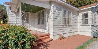 1627 Schley Gallery 3