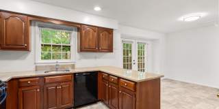 11017 CEDARWOOD Drive Gallery 12