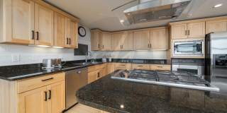 Citywalk Penthouse in Downtown Colorado Springs Gallery 11