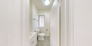 434 Leavenworth St Gallery 10