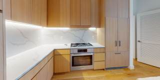 Stunning Fully Furnished Capitol Hill One Bedroom W/Parking Included! Gallery 4