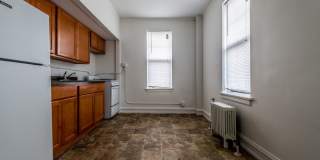 6751 S Jeffery Apartments Gallery 13