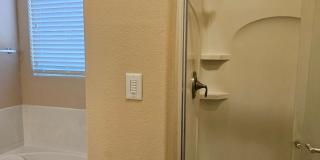 3 bedroom 2 bath Gallery 29
