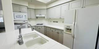 Spacious 4 Bedroom with Loft in Loma Linda Gallery 11
