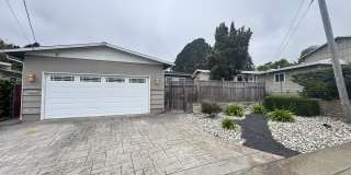 1134 Manzanita Drive Gallery 1