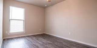 Willowbend - 1919 Langford Ave Gallery 19