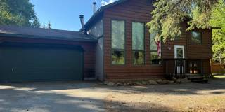 Spacious 4-Bedroom Home in Northpole Area! Spacious 4-Bedroom Home in Northpole Area! Gallery 19